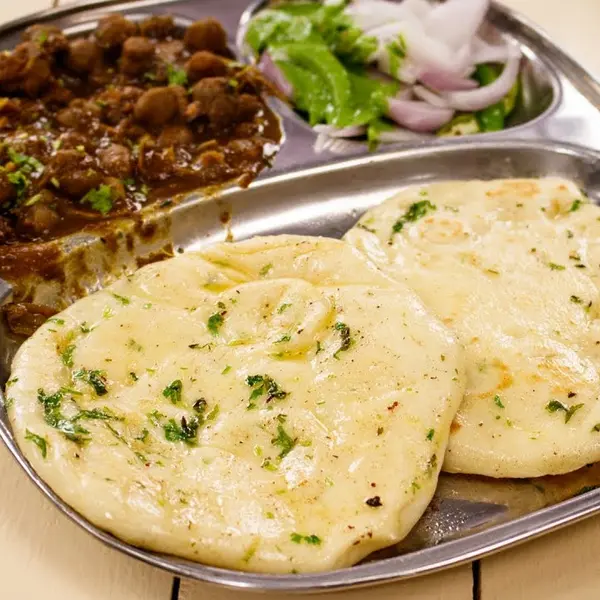 sabrus-restaurant - Chole Kulcha