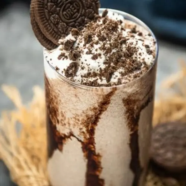 sabrus-restaurant - Oreo Shake