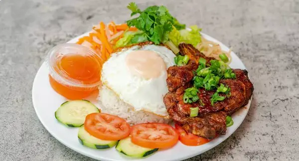 saigon-corner - E14 - Pork Chop Rice Plate