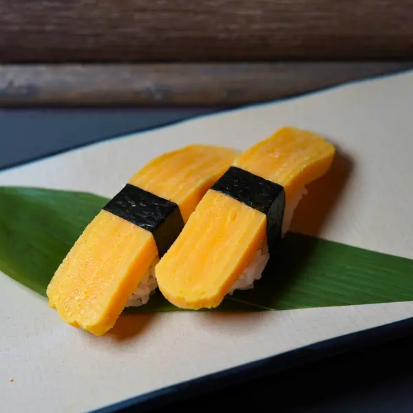 sake2me-ayce-sushi-newport-ave - TAMAGO ($2.7)