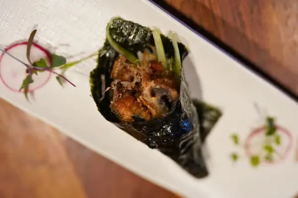 sake2me-ayce-sushi-newport-ave - SALMON SKIN HR ($7.5)