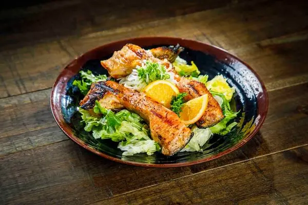 sake2me-ayce-sushi-newport-ave - SALMON KAMA