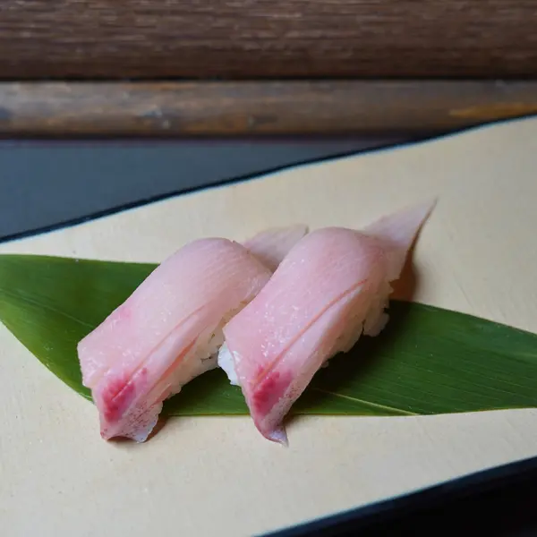 sake2me-ayce-sushi-newport-ave - YELLOWTAIL BELLY ($5.2)