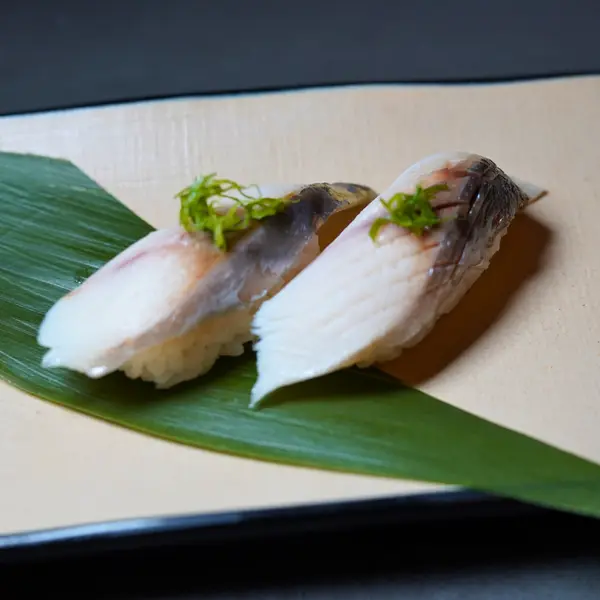 sake2me-ayce-sushi-newport-ave - MACKEREL ($3.8)