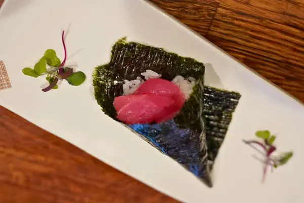 sake2me-ayce-sushi-newport-ave - TUNA HR ($9.5)