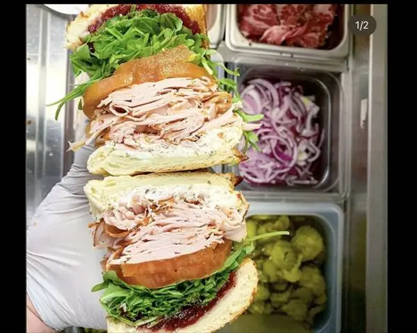 saltys - Turkey Sandwich