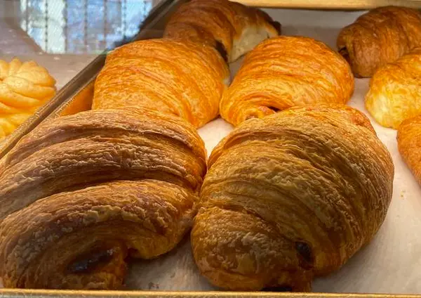 sams-bakery - Filled Croissant