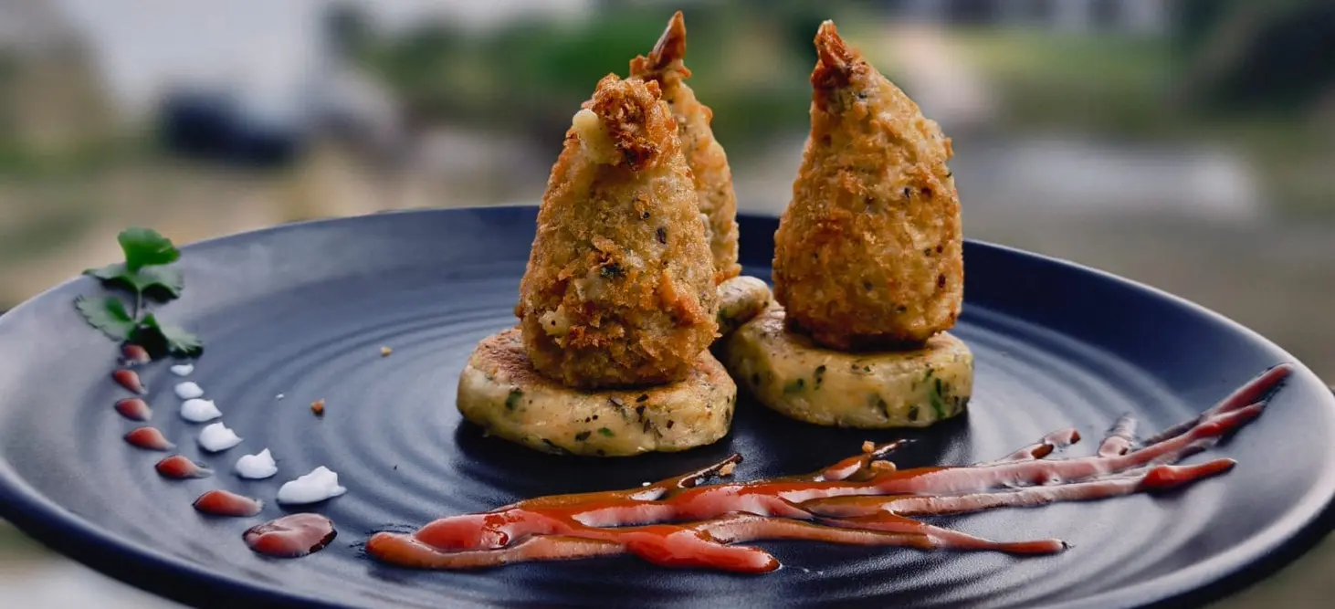 sanaroong-swimming-pool