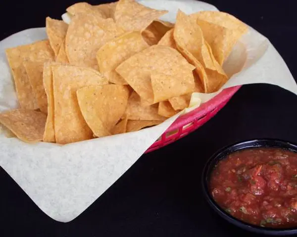 santa-fe-taqueria - Hot Chips & House Salsa