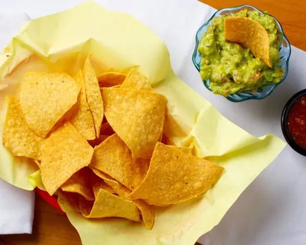 santa-fe-taqueria - Hot Chips, Cheese, Salsa & Guacamole