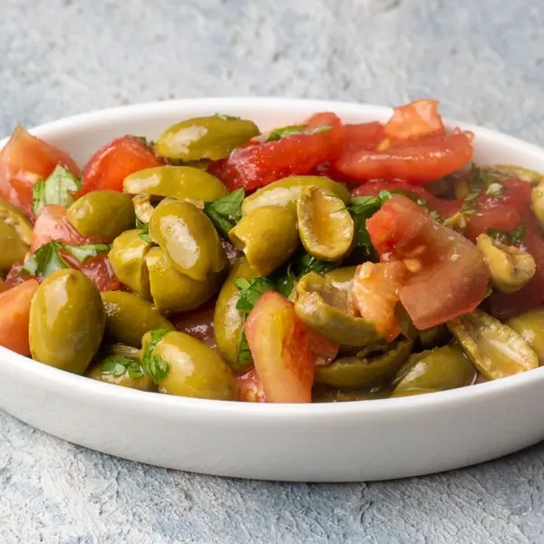 sarayi-resturant - سلطة الزيتون