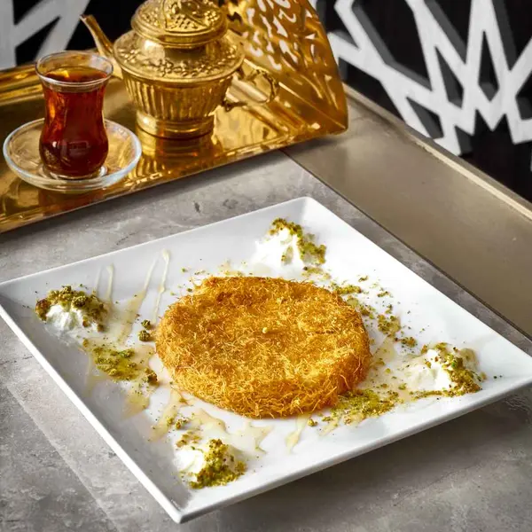 sarayi-resturant - كنافة  تركية بالايسكريم