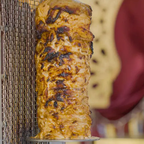 sarayi-resturant - شوايه شاورما دونر فراخ ( 6 فرد )