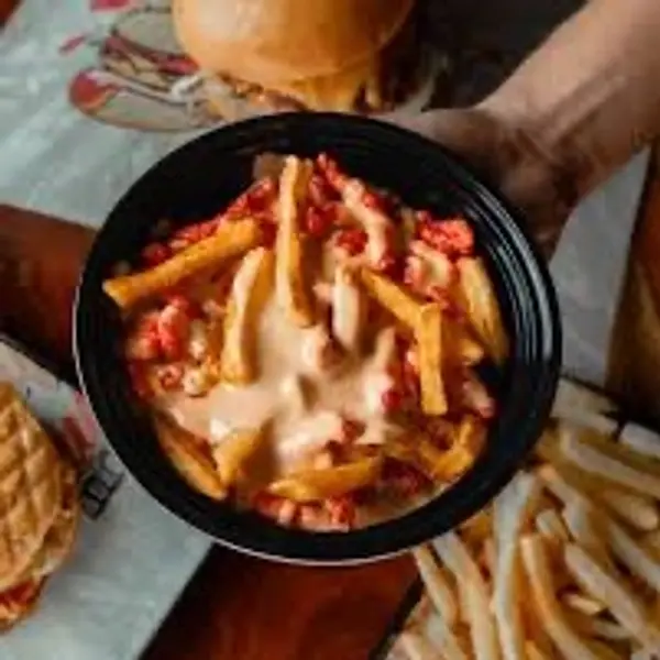 sarayi-resturant - شيش مع بطاطس مقلية هوت دوغ