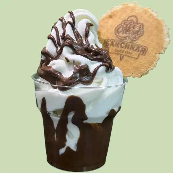 sarchnar-ice-cream - soft ice cream with nutella sauce