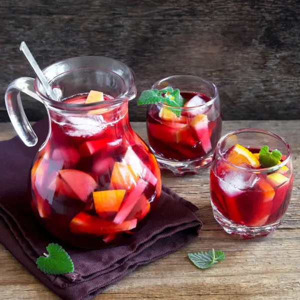 se-catedral-de-sao-jose - Sangria com Frutas da Época
