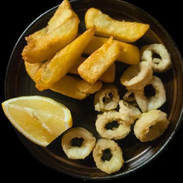 sea-garden-and-grill-tooting - Calamari & Chips