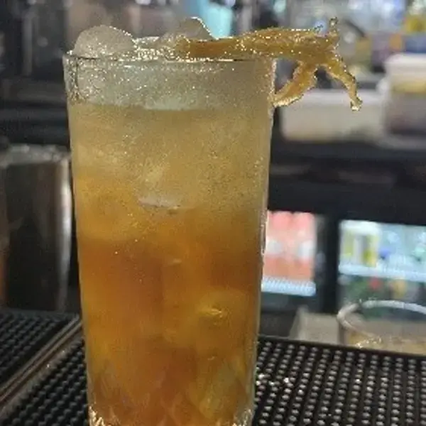 sea-garden-and-grill-tooting - Calm Before the Storm