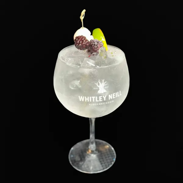 sea-garden-and-grill-tooting - BlackBerry Gin