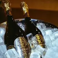 sea-garden-and-grill-tooting - Bubbles