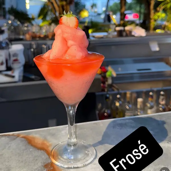 seafood-hub-tci - Frosé – Frozen Rosé