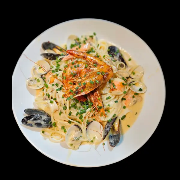 seagarden-and-grill-norbury - Seafood Linguine