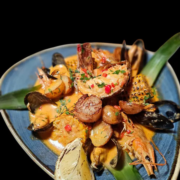 seagarden-and-grill-norbury - Seafood Boil for 1