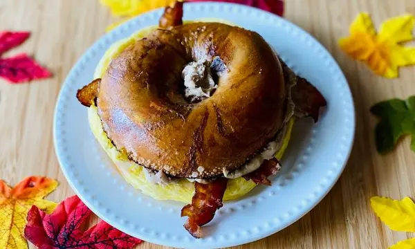 seize-the-bagel - Seasonal: Maple Bacon Egg Sando (on Pumpkin Bagel!)