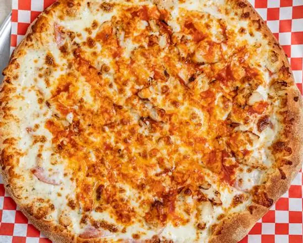 seniores-pizza - Buffalo Chicken Pizza Family