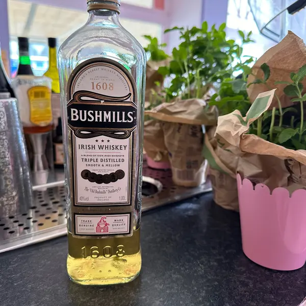 shakerz-cocktailbar-food - Bushmills