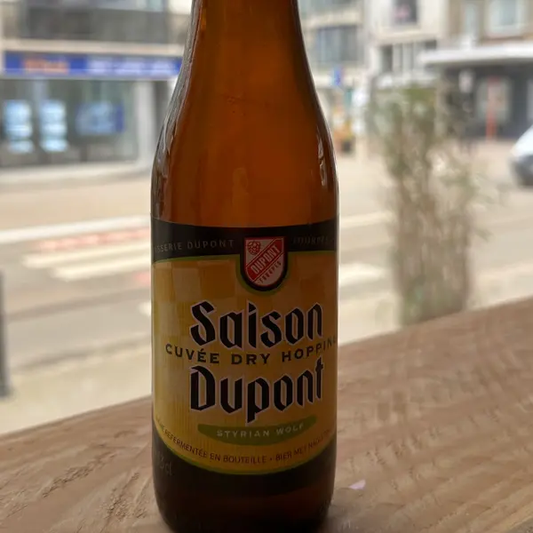 shakerz-cocktailbar-food - Saison dry hop - 6,5%