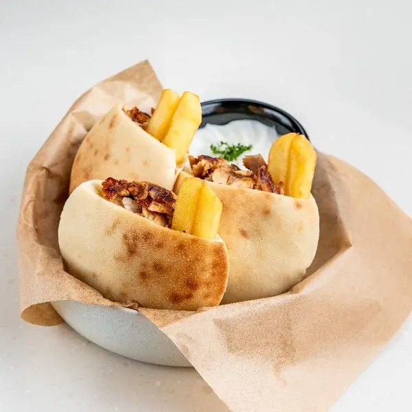 sharing-is-caring-the-house - Shawarma Chicken Pockets