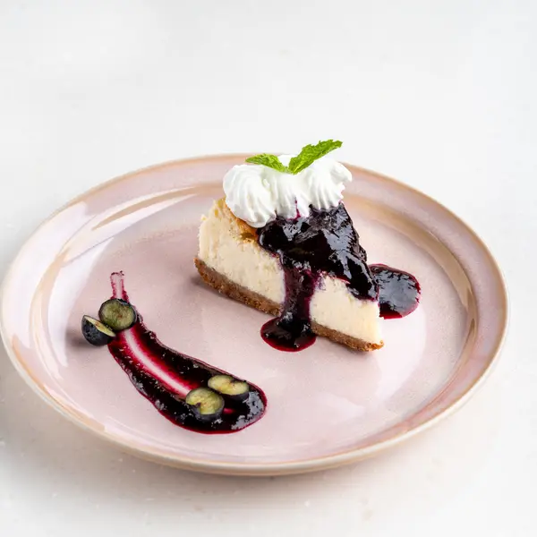 sharing-is-caring-the-house - Blueberry Baked Cheesecake