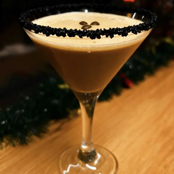 sisam-bar-шишам-бар - Еспресо Мартини