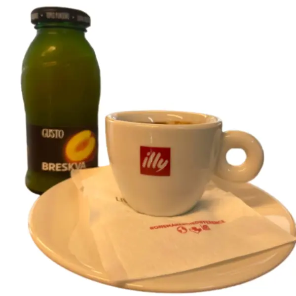 sisam-bar-шишам-бар - Еспресо/Макијато + Густи Сок