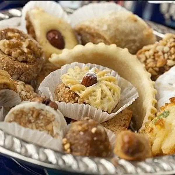 sky-garden-restaurant-and-coffee - حلوى مغربية