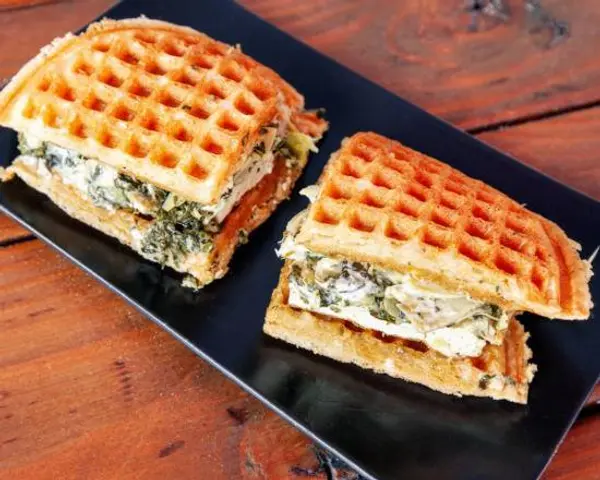 smaaken-waffle-sandwiches - Vegan Sardou