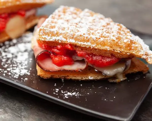 smaaken-waffle-sandwiches - Monte Cristo