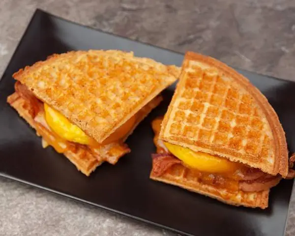 smaaken-waffle-sandwiches - Holla