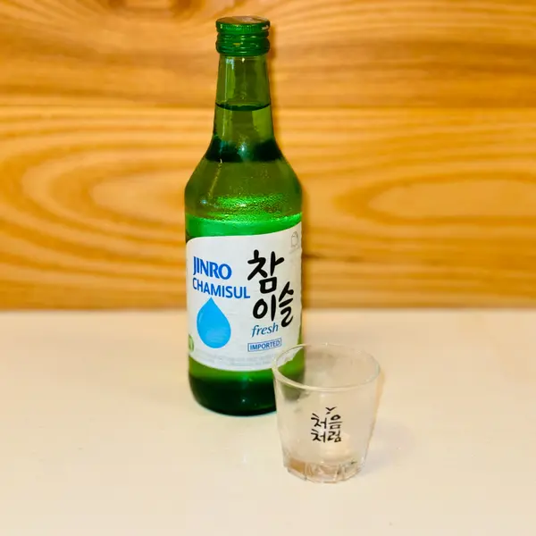 soh-grill-house - Chamisul Fresh Soju (Bottle)