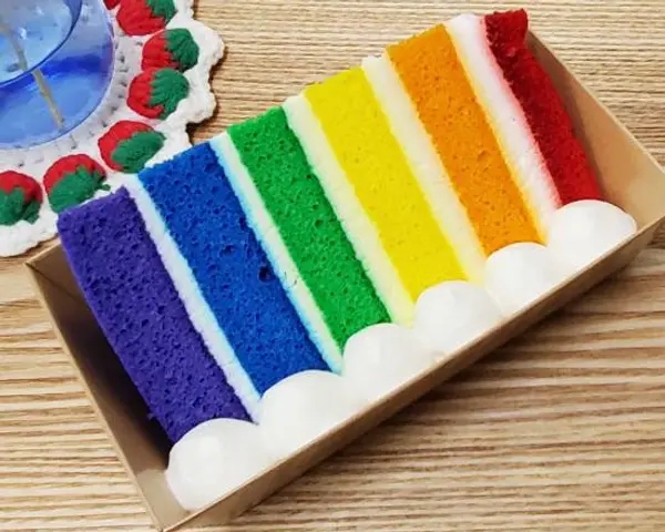 soro-soro-coffee-dessert - Rainbow Cake