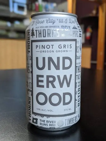 sparkys-pizza-brazee - Underwood - Pinot Gris