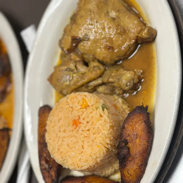 spices-caribbean-restaurant-bar - Curry Chicken