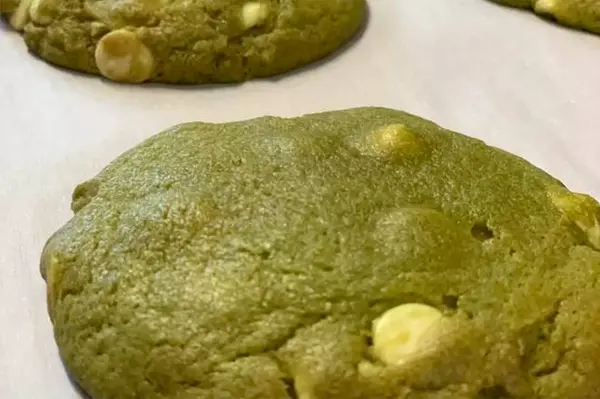 spro-mission-bay - matcha white chocolate cookie