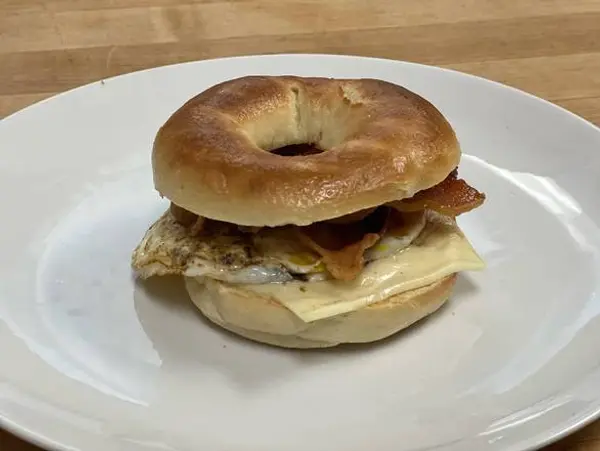 spudnuts-donuts - B2. Bacon, Egg and Cheese on Bagel