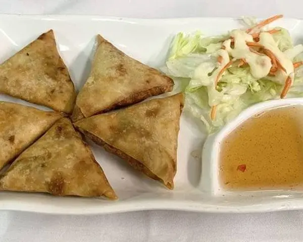 sri-thai-cuisine - 9. Thai Samosa