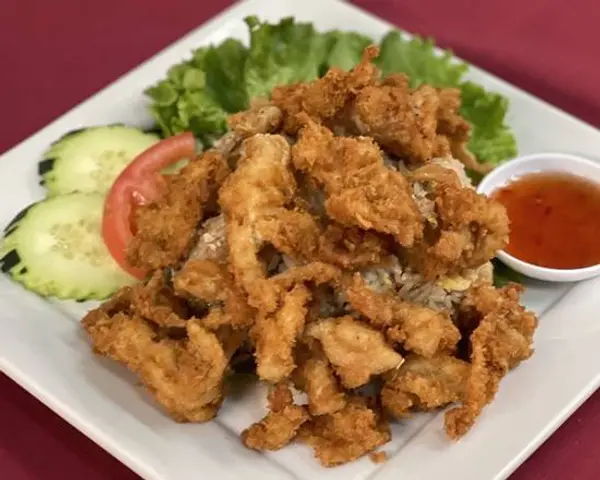 sri-thai-cuisine - 85. Fried Rice with Crispy Chicken