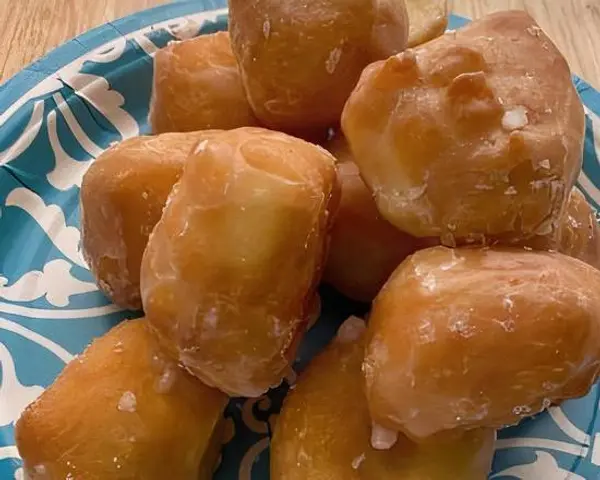 stanelys-donuts - Dozen Donut Holes