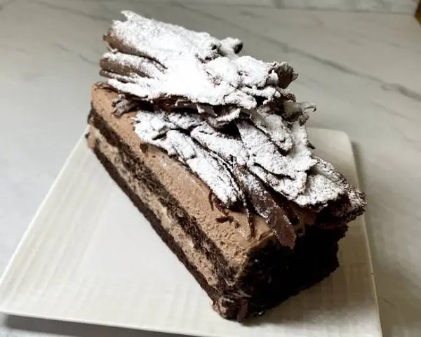 stella-pastry-cafe - Fedora Slice