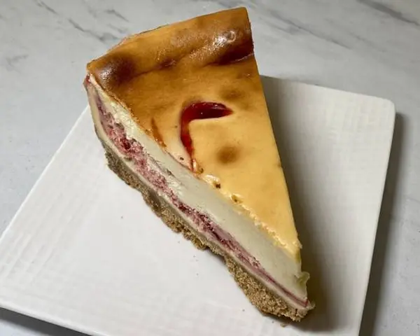 stella-pastry-cafe - Strawberry Cheesecake